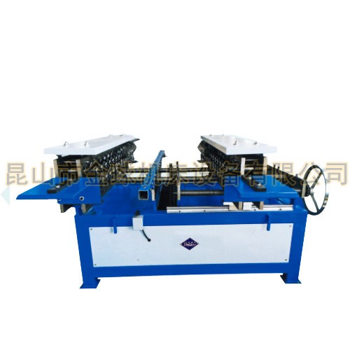 雙機(jī)聯(lián)動共板法蘭成型機(jī)