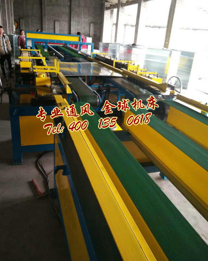 成都風(fēng)管生產(chǎn)線施工現(xiàn)場(chǎng)