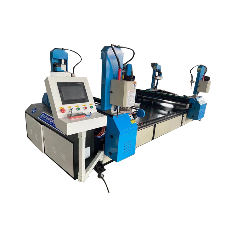 四槍角鋼法蘭自動焊機(jī)